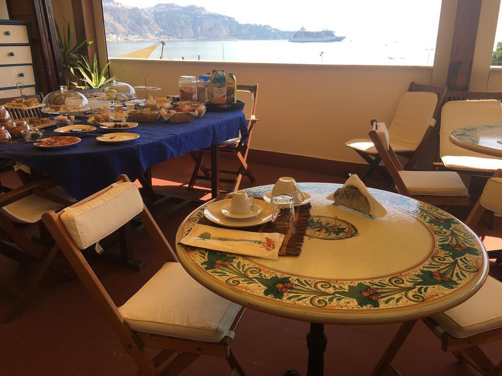 B&B Baia Delle Sireneジャルディーニ・ナクソス エクステリア 写真